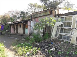 918 m² Land available in Sea Cow Lake
