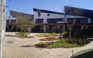 Studio Apartment in City & Suburban (Maboneng)