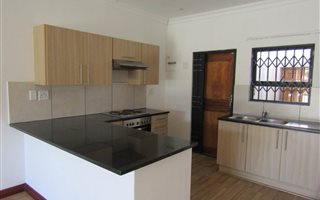 2 Bedroom Townhouse in Brackenfell Central
