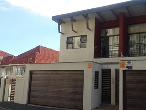 2 Bed Townhouse in Rondebosch