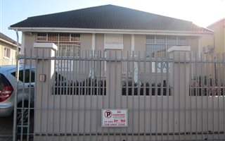 426 m² Office Space in Stamford Hill