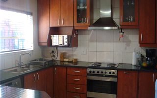 2 Bedroom Duplex in Illiondale