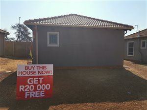 2 Bed House in Lotus Gardens