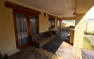 3 Bedroom Apartment in Noordwyk