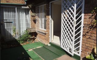 2 Bedroom Townhouse in Birchleigh