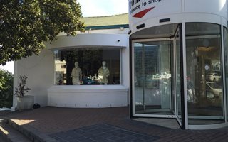 51 m² Retail Space in Camps Bay