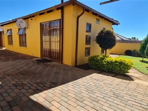 3 Bed House in Cosmo City