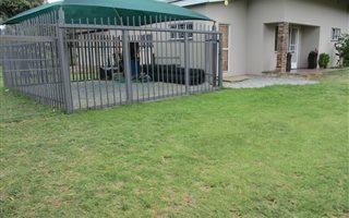 3 Bedroom Simplex in Hospitaalpark