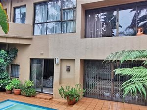 3 Bed House in Morningside