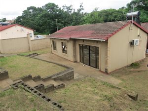 3 Bed House in KwaMashu