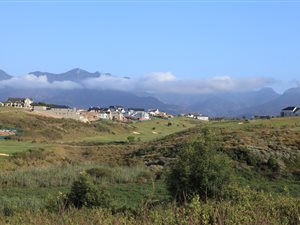 817 m² Land available in Kingswood Golf Estate