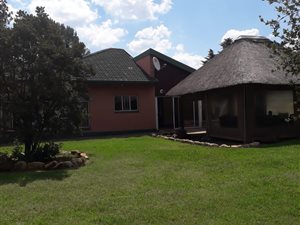 7.8 ha Farm in Houtkop AH