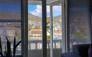 2 Bedroom Apartment in Fish Hoek
