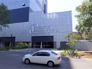 1 Bed Apartment in Rosebank