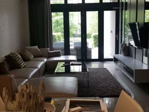 2 Bed Apartment in Melrose Arch