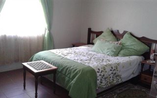 2 Bedroom Garden Cottage in Chartwell AH
