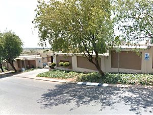 2 Bed Apartment in Radiokop