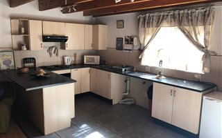 2 Bedroom Garden Cottage in Atlasville