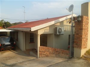 3 Bed House in Brookdale