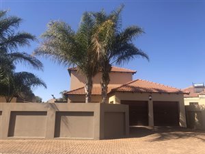3 Bed House in Bendor Park