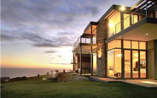 6 Bedroom House in Herolds Bay