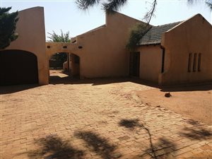 3 Bed House in Lethlabile