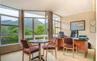 66 m² Commercial space in Hout Bay and surrounds