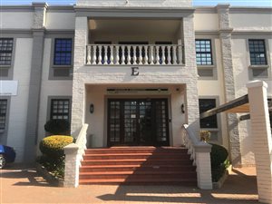 521 m² Commercial space in Kelvin