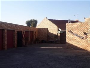 2 Bed Townhouse in Cresslawn