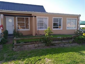 3 Bed Townhouse in Tableview