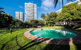 2 Bedroom Apartment in Claremont Upper