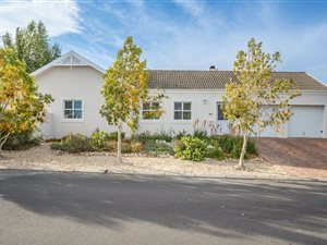 3 Bed House in Pinehurst