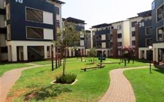 3 Bedroom Apartment in Greenstone Gate