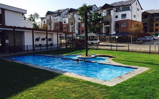 3 Bedroom Apartment in Olivedale