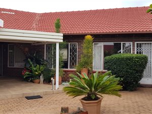3 Bed Townhouse in Birchleigh