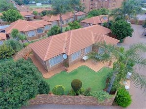 3 Bed Townhouse in Eldoraigne