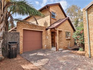 3 Bed Cluster in Pomona