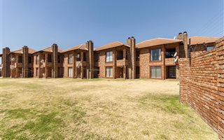 2 Bedroom Townhouse in Edleen