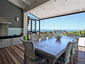 6 Bed House in Llandudno
