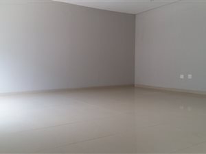 1284 m² Industrial space in Cosmo City