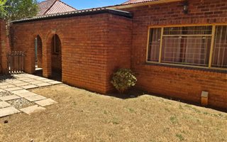 3 Bedroom House in Noordhoek