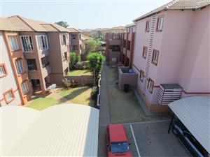 2 Bed Flat in Castleview