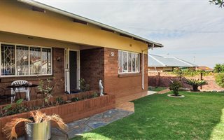 3 Bedroom House in Symhurst