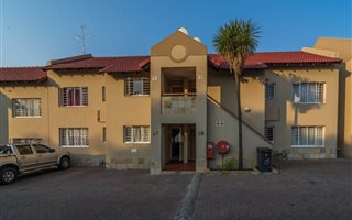 2 Bedroom Townhouse in Malanshof