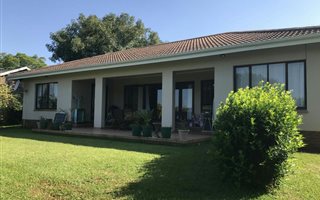 3 Bedroom House in Crestholme