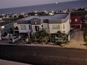 5 Bed House in Tergniet