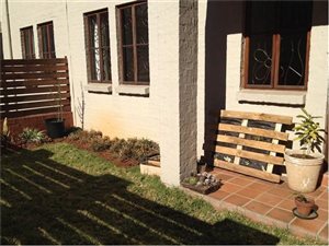 2 Bed Townhouse in Saxonwold