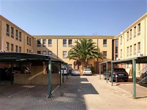 2863 m² Commercial space in New Redruth