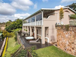 4 Bed Townhouse in Assagay