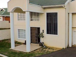 4 Bed House in Mt Edgecombe
